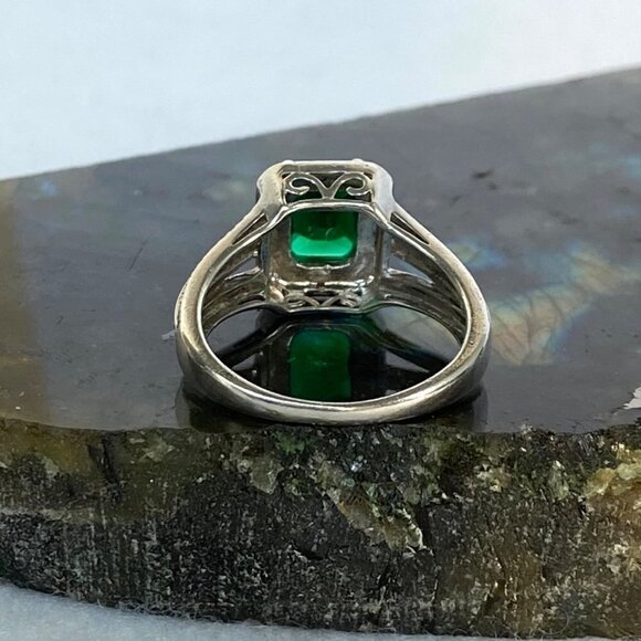 Sterling Silver 925 Rectangular Prong Set Green Emerald Glass Ring Sz 6.75 - Picture 7 of 16